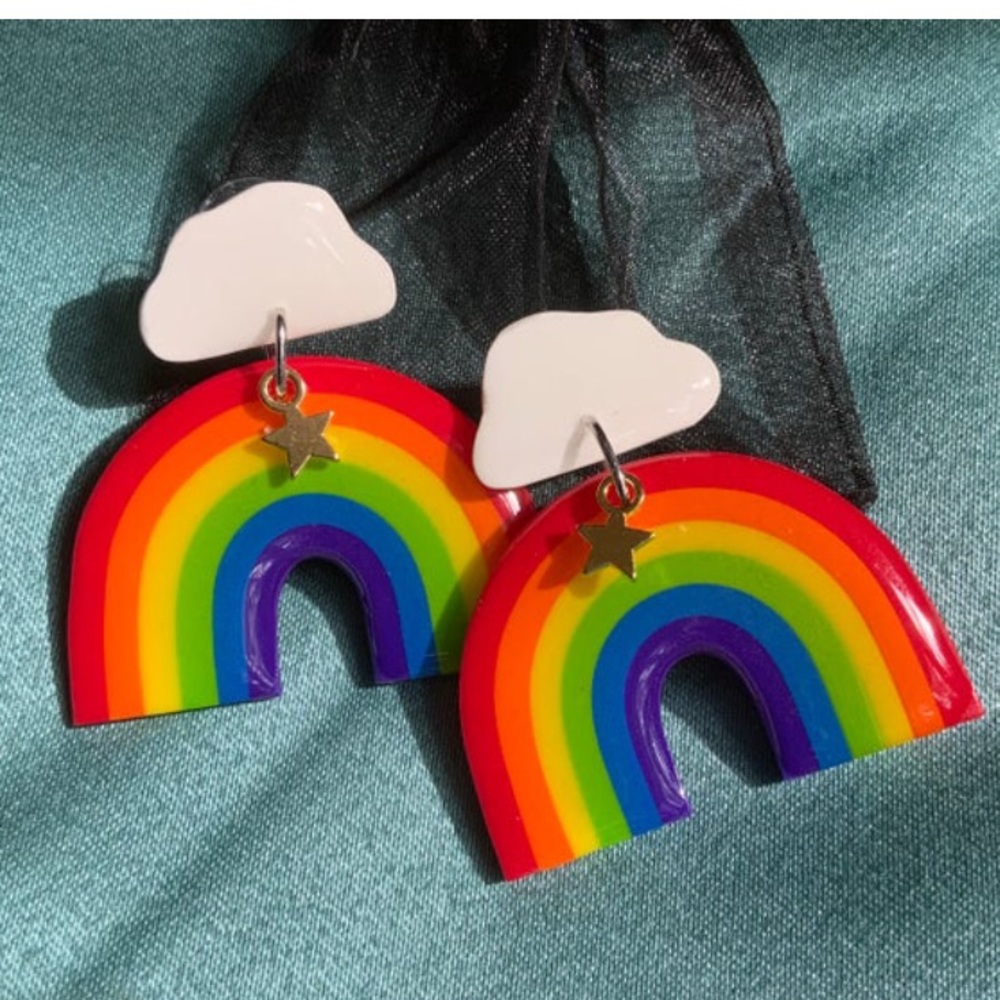 Bi pride rainbow cloud or heart dangle earrings - Picture 8 of 15
